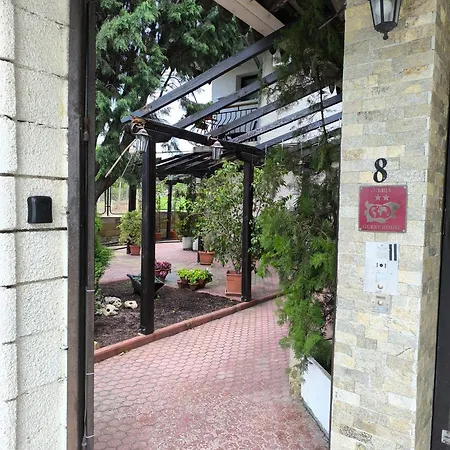 делфини Oda ve Kahvaltı *